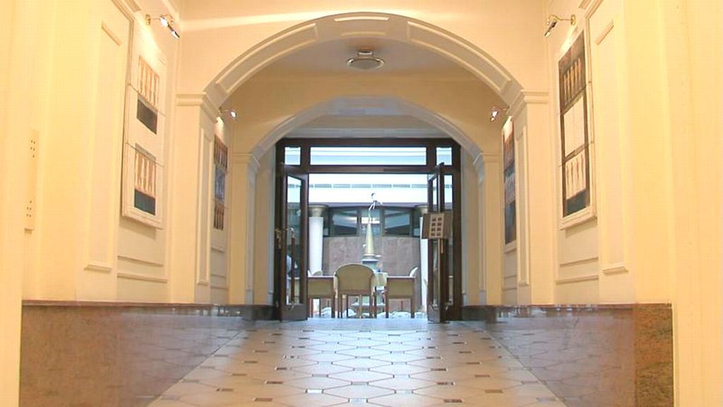 Galerie Royale Otel Prag Dış mekan fotoğraf