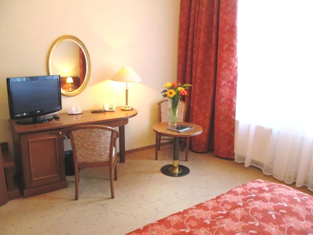 Galerie Royale Otel Prag Dış mekan fotoğraf