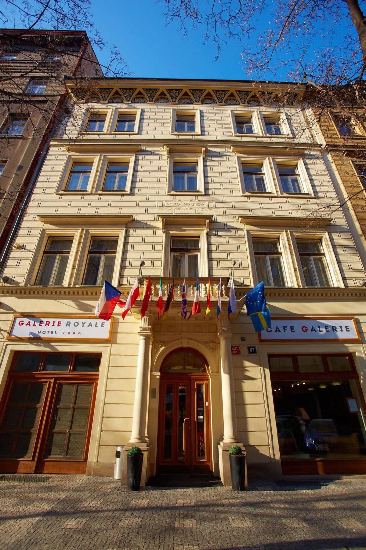 Galerie Royale Otel Prag Dış mekan fotoğraf