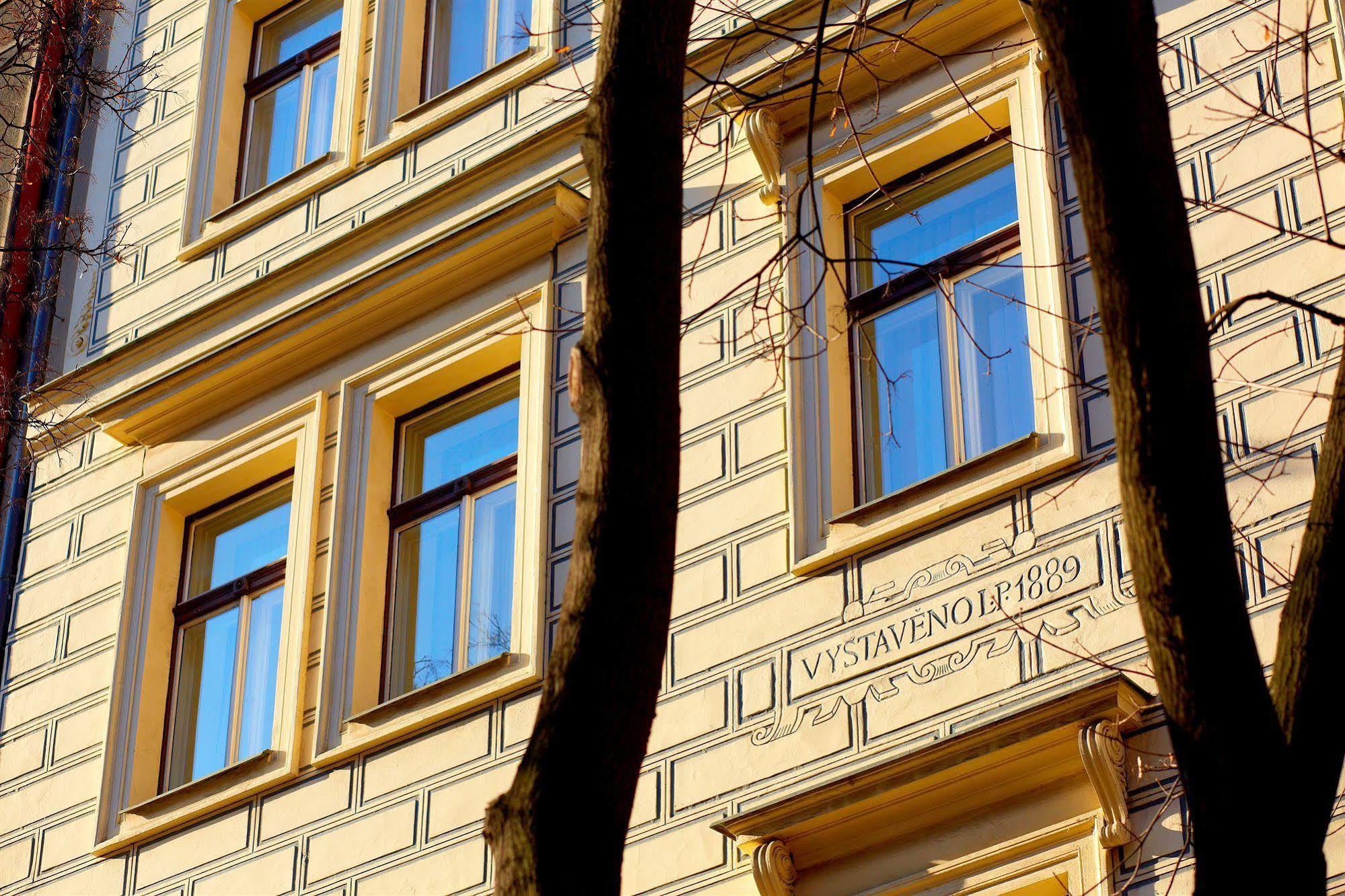 Galerie Royale Otel Prag Dış mekan fotoğraf