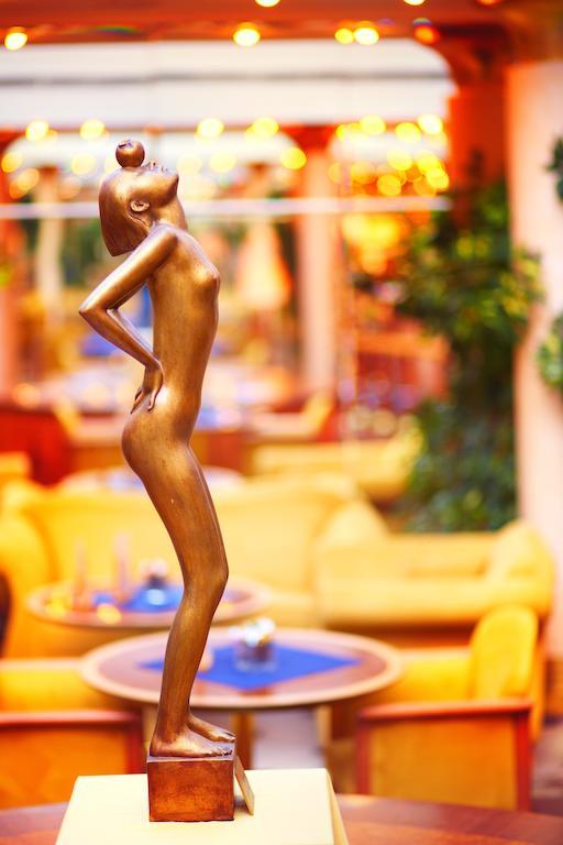 Galerie Royale Otel Prag Dış mekan fotoğraf
