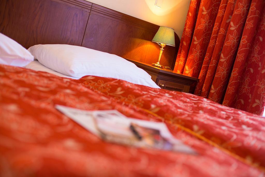 Galerie Royale Otel Prag Dış mekan fotoğraf